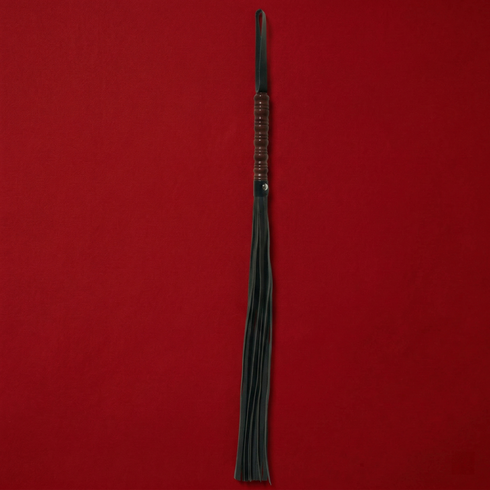 Sportsheets Sex & Mischief Mahogany Flogger Black